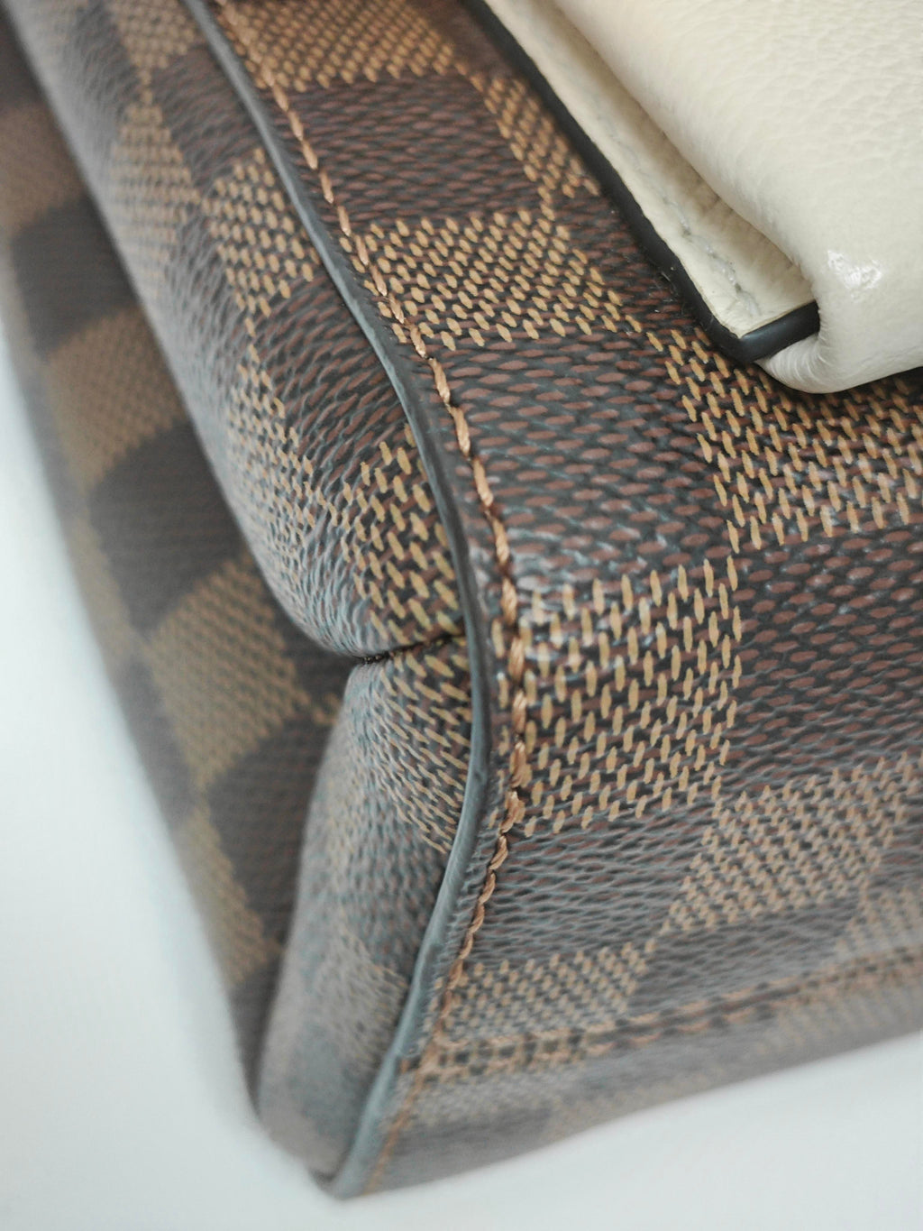 Louis Vuitton Crossbody