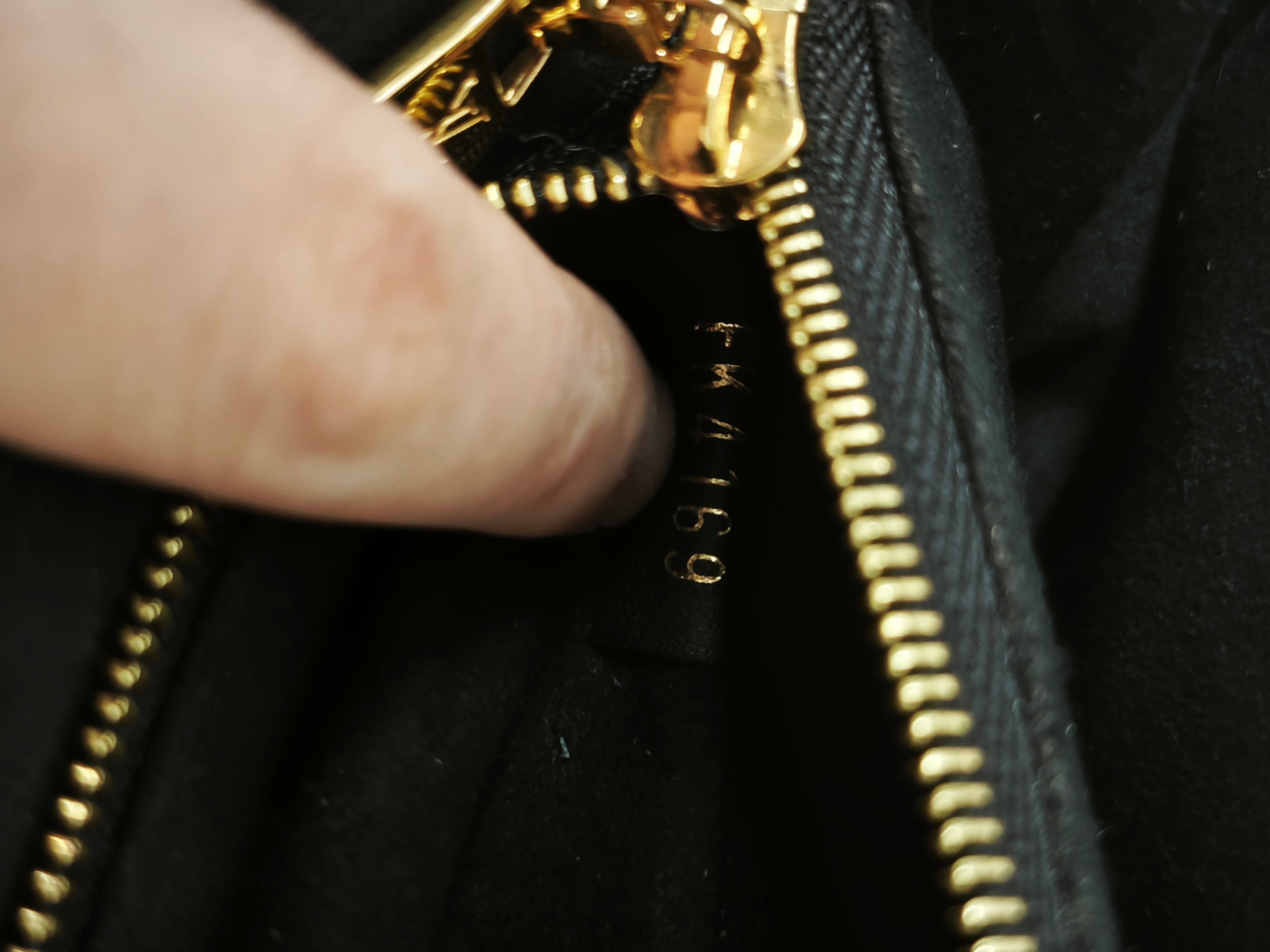 Louis Vuitton Crossbody