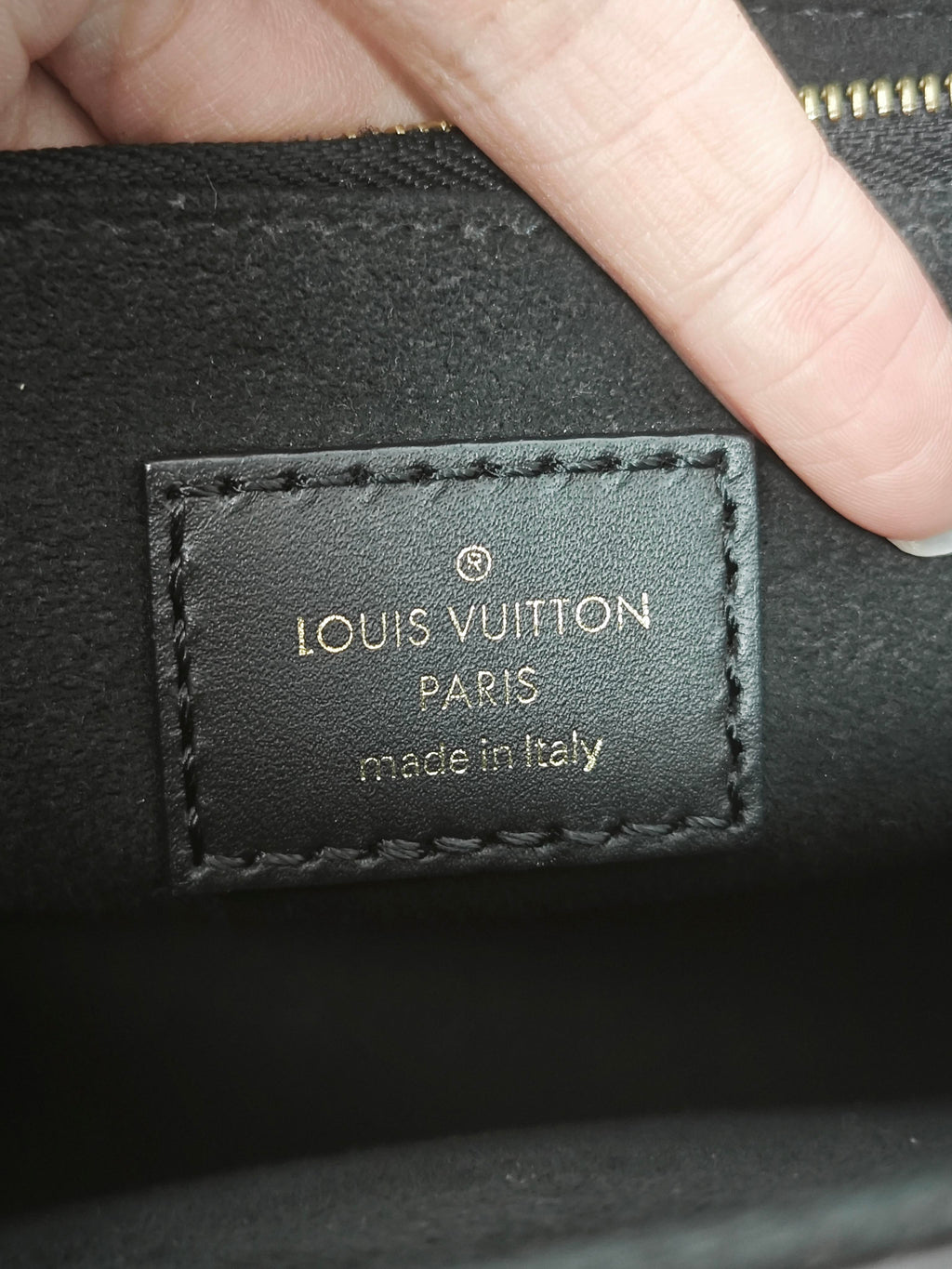 Louis Vuitton Crossbody