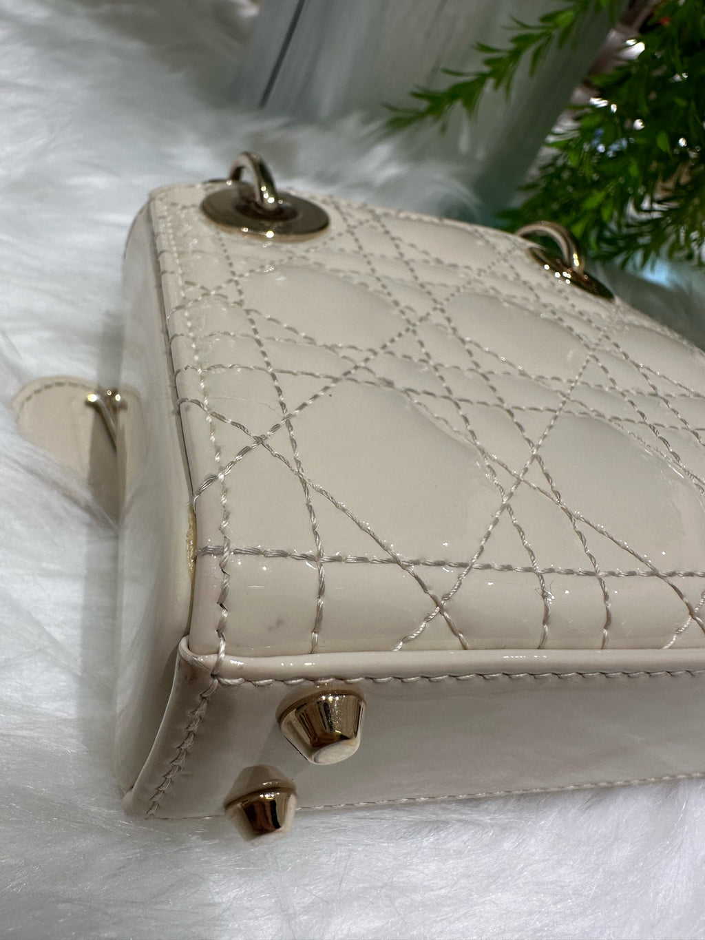 Dior Gold