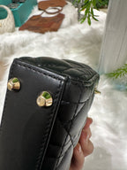 Dior Dimensions: 12 x 10.2 x 5 cm (length x height x width); shoulder strap length: 90–105 cm; length from the top of the shoulder strap to the top of the bag: 45–51 cm. S0856ONGE_M900