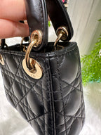 Dior Dimensions: 12 x 10.2 x 5 cm (length x height x width); shoulder strap length: 90–105 cm; length from the top of the shoulder strap to the top of the bag: 45–51 cm. S0856ONGE_M900