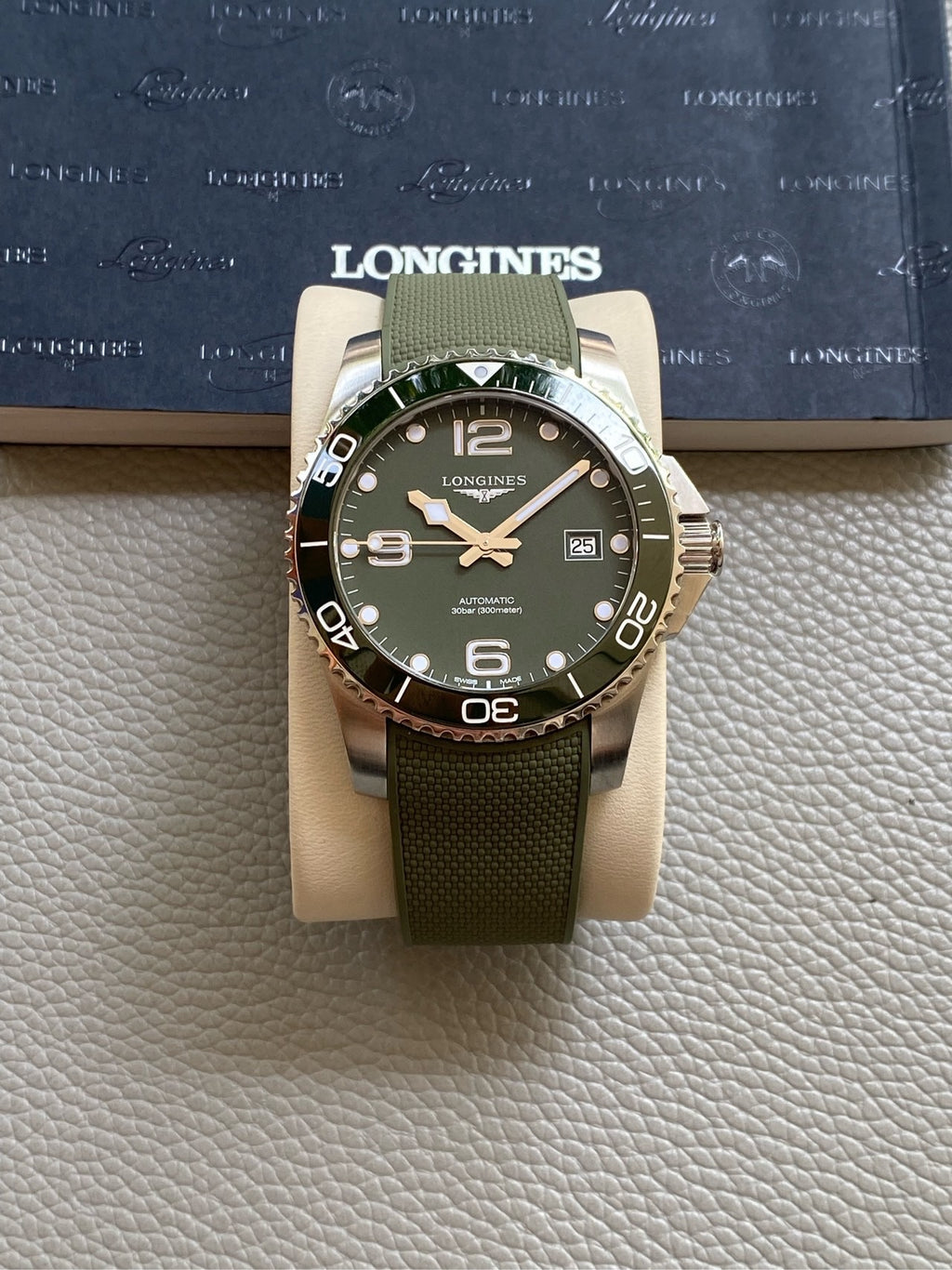 Longines Conquest Diving Series Green Mechanical watch 41.00mm L3.781.4.06.9