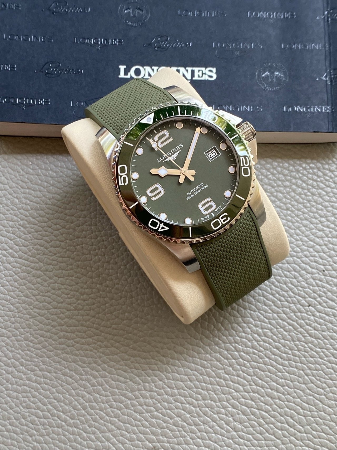 Longines Conquest Diving Series Green Mechanical watch 41.00mm L3.781.4.06.9