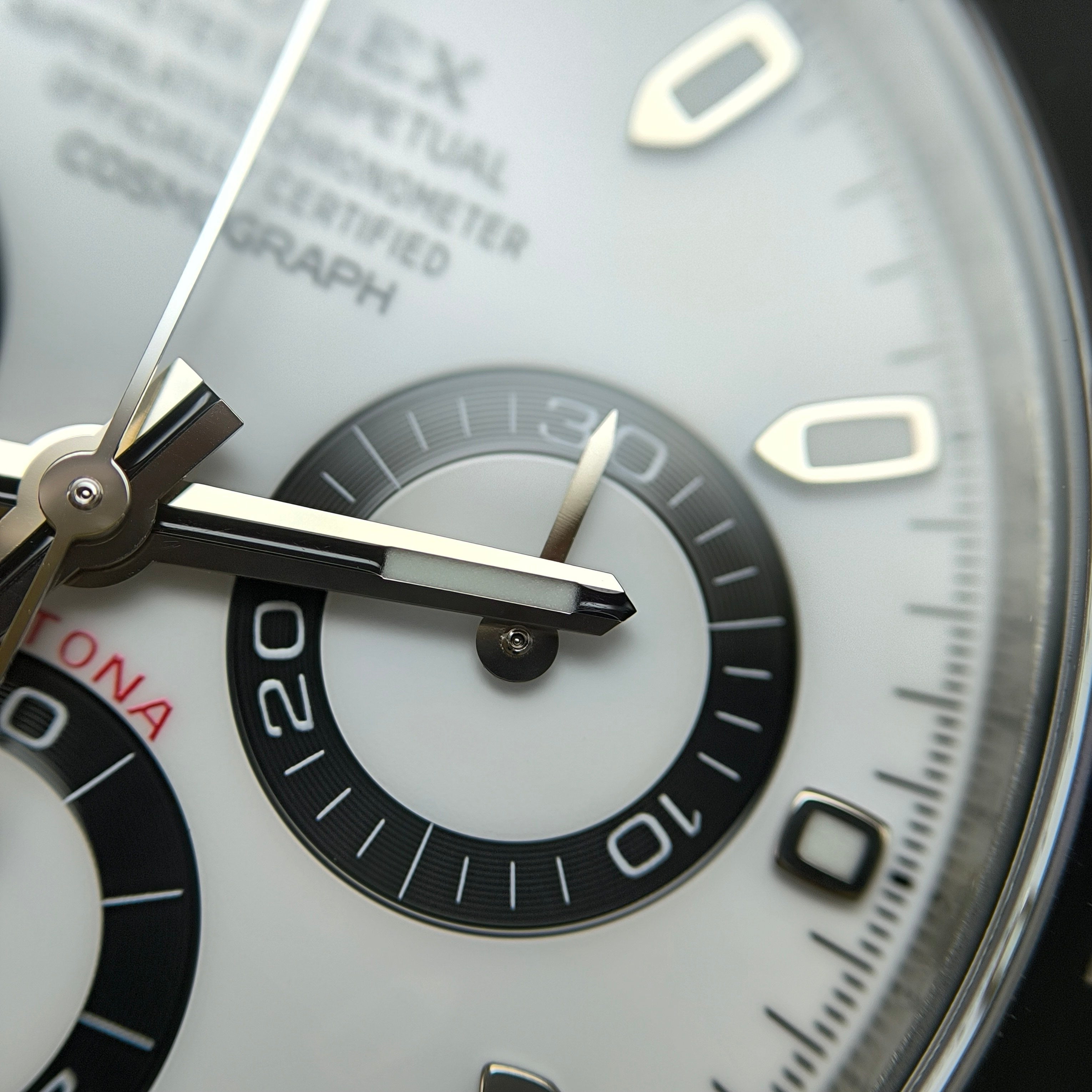 Rolex Cosmograph Daytona 40 millimeters m116500ln-0001