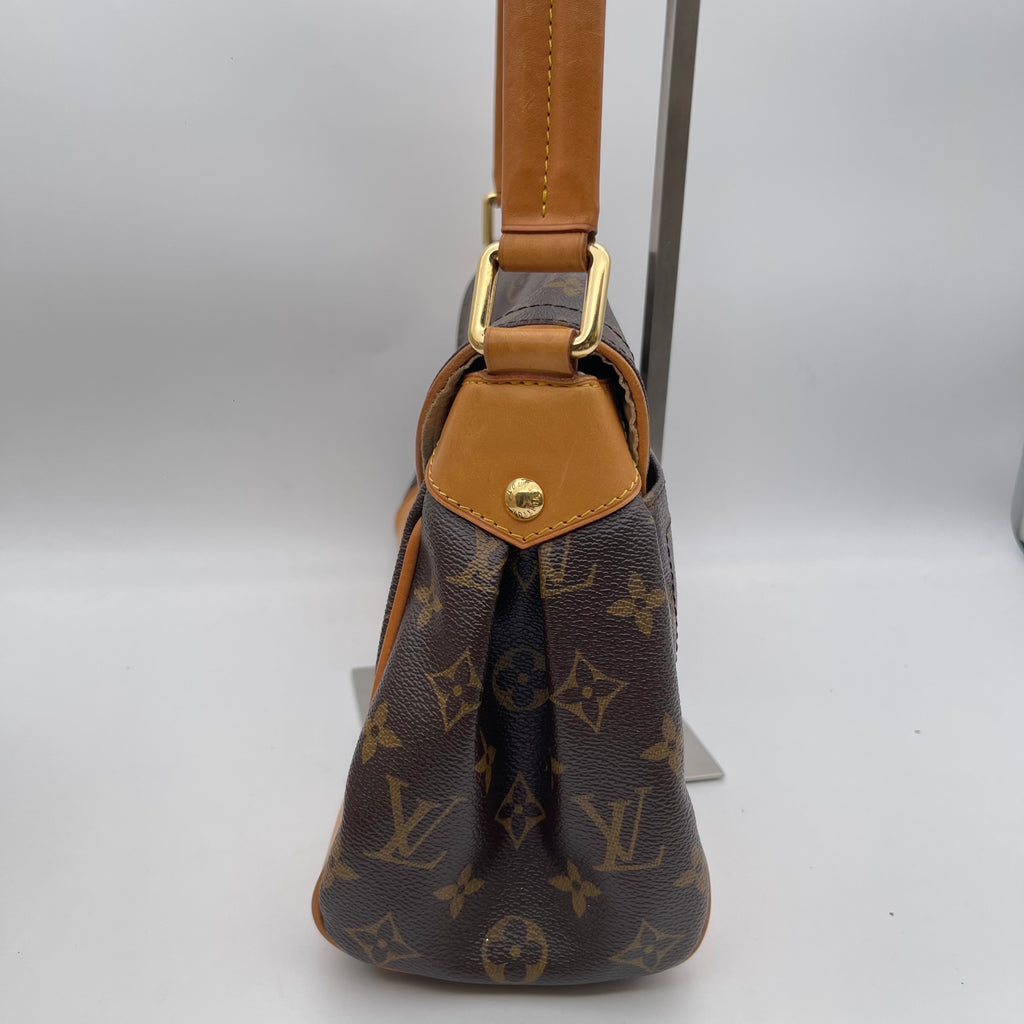 Louis Vuitton Shoulder Bag