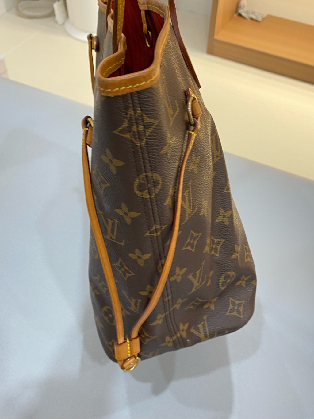 Louis Vuitton NEVERFULL medium-sized handbag Red M46975