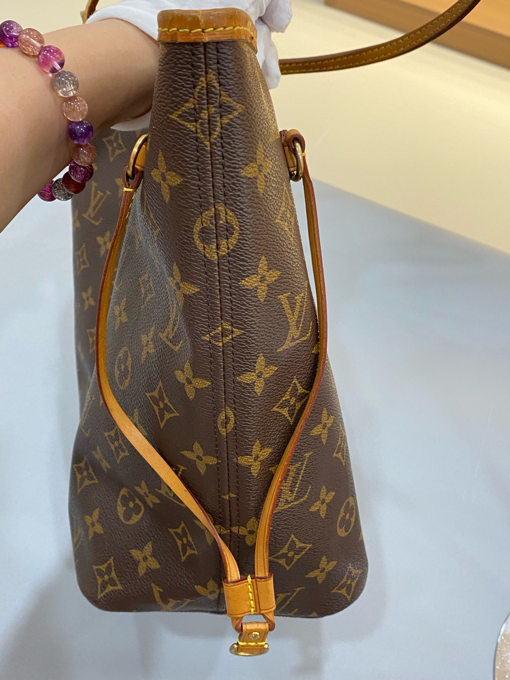 Louis Vuitton NEVERFULL medium-sized handbag Red M46975