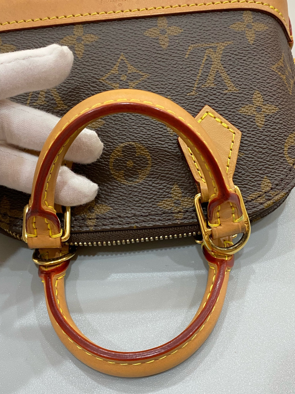 Louis Vuitton NANO ALMA Handbag M82717
