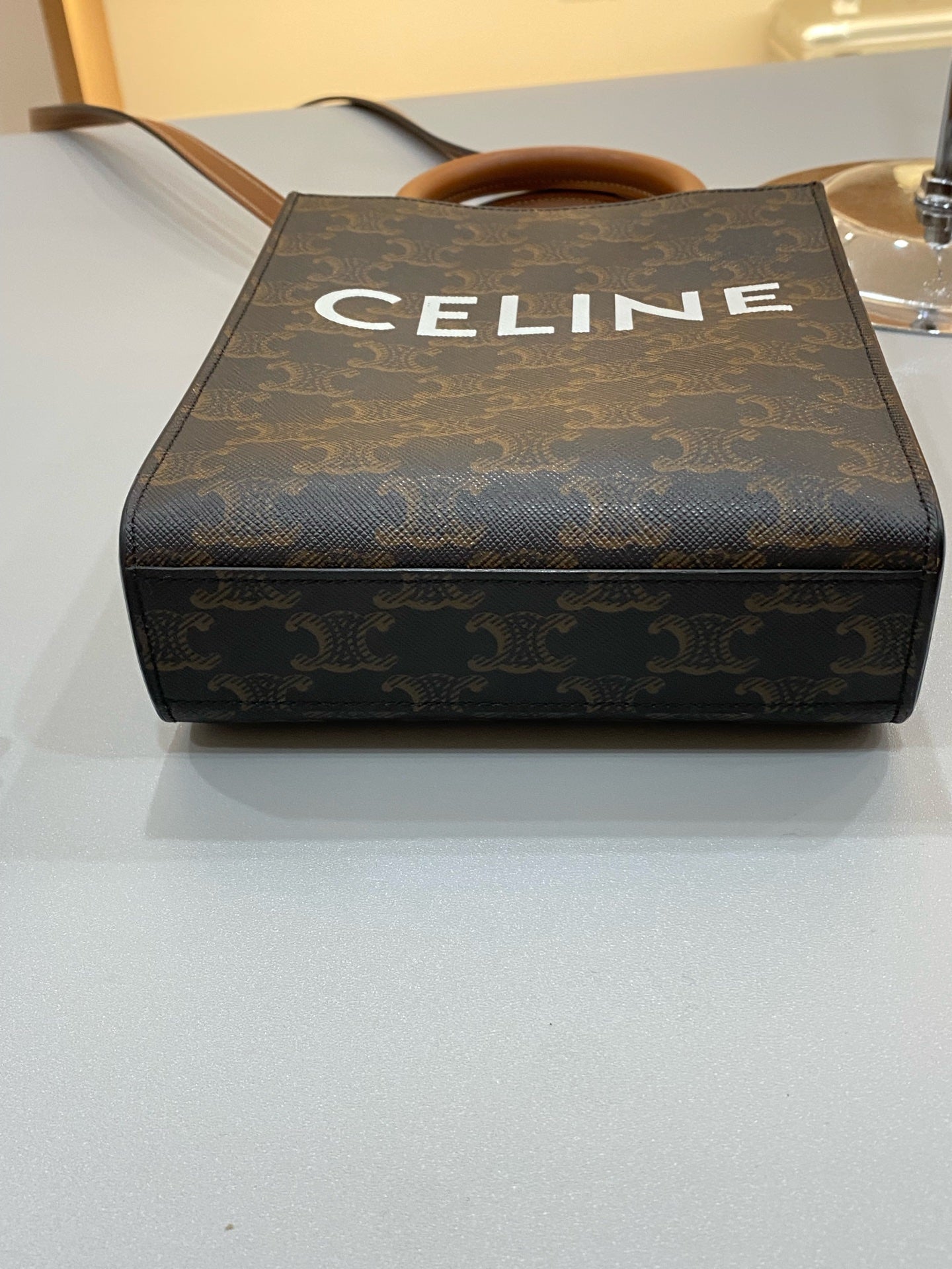 Celine Leather Brown CONF.194372BZK.04LU