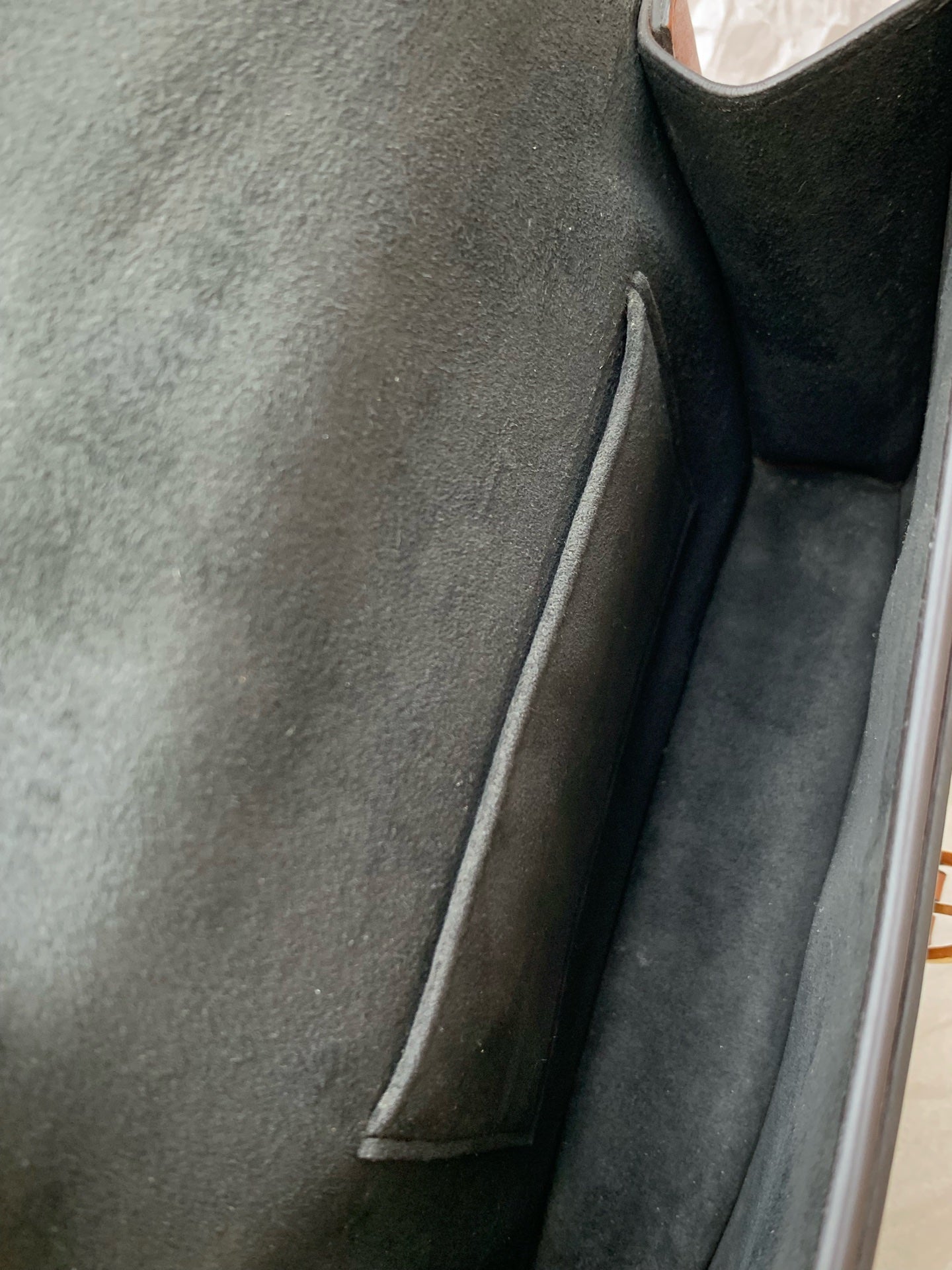 Louis Vuitton Messenger Bag