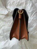 Louis Vuitton Messenger Bag