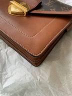 Louis Vuitton Messenger Bag