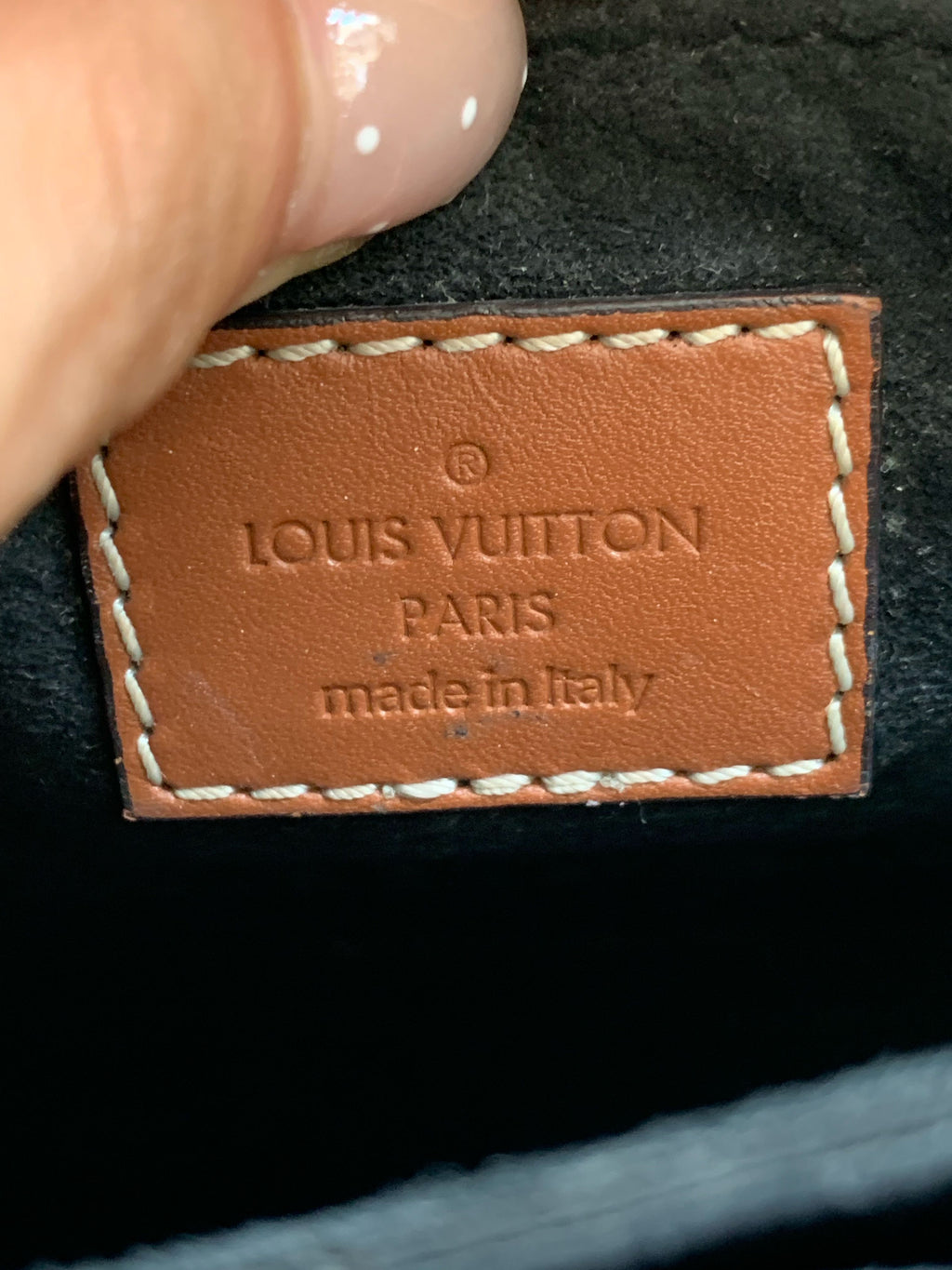 Louis Vuitton Messenger Bag