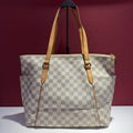 Louis Vuitton White Shoulder Bag Length 33 x Width 13 x Height 30 cm N41279