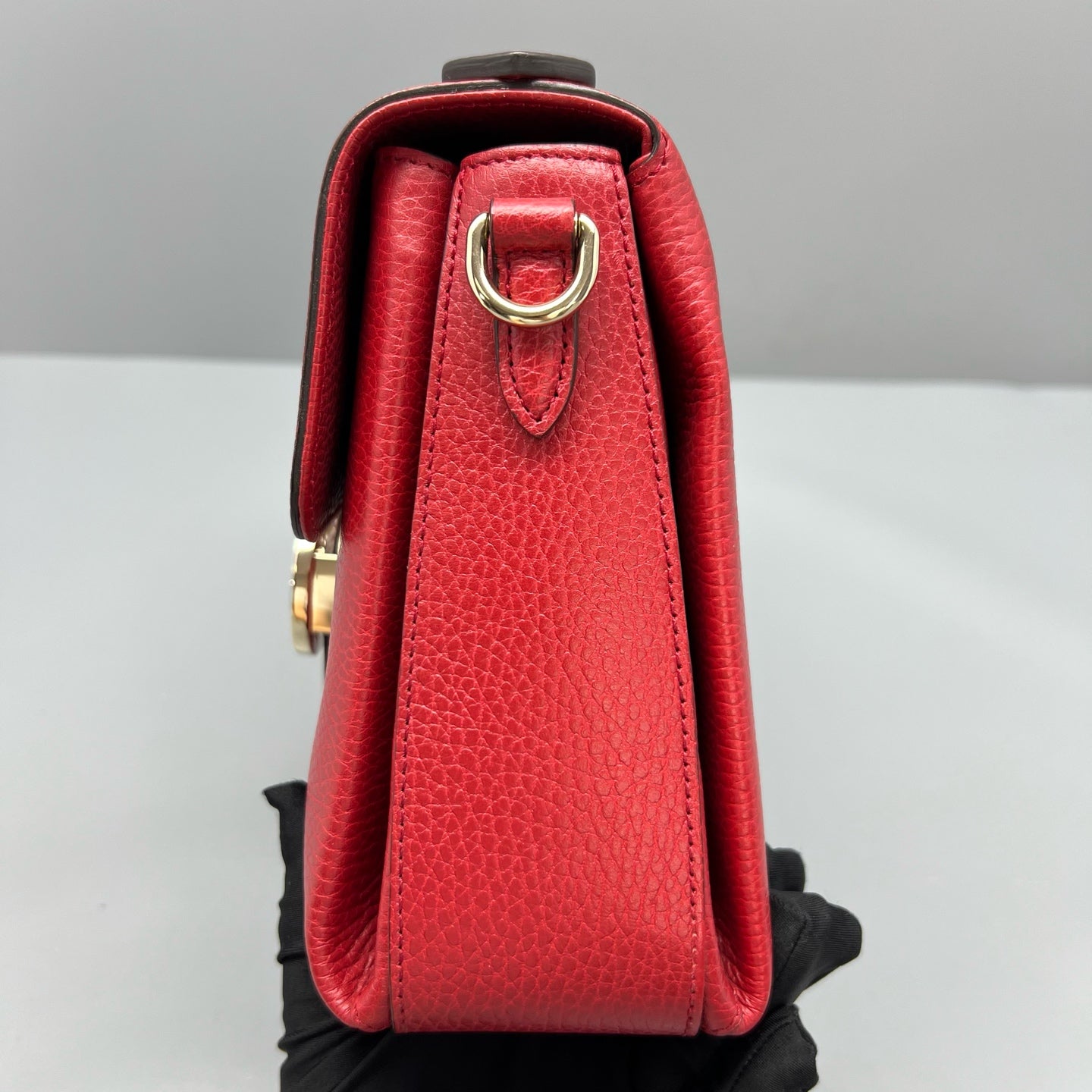Gucci Red