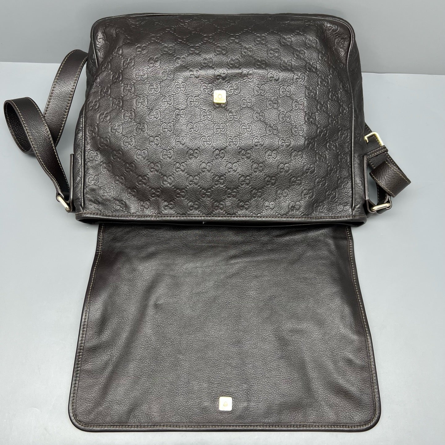 Gucci Messenger Bag