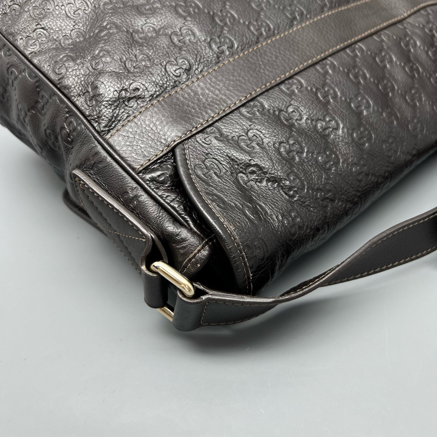 Gucci Messenger Bag