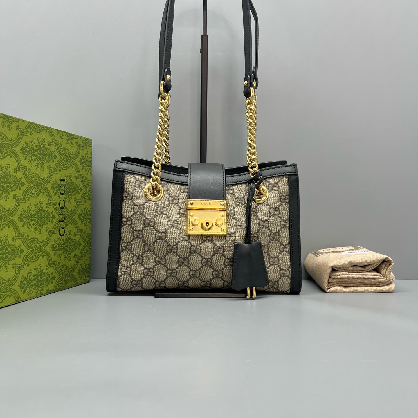 Gucci Black