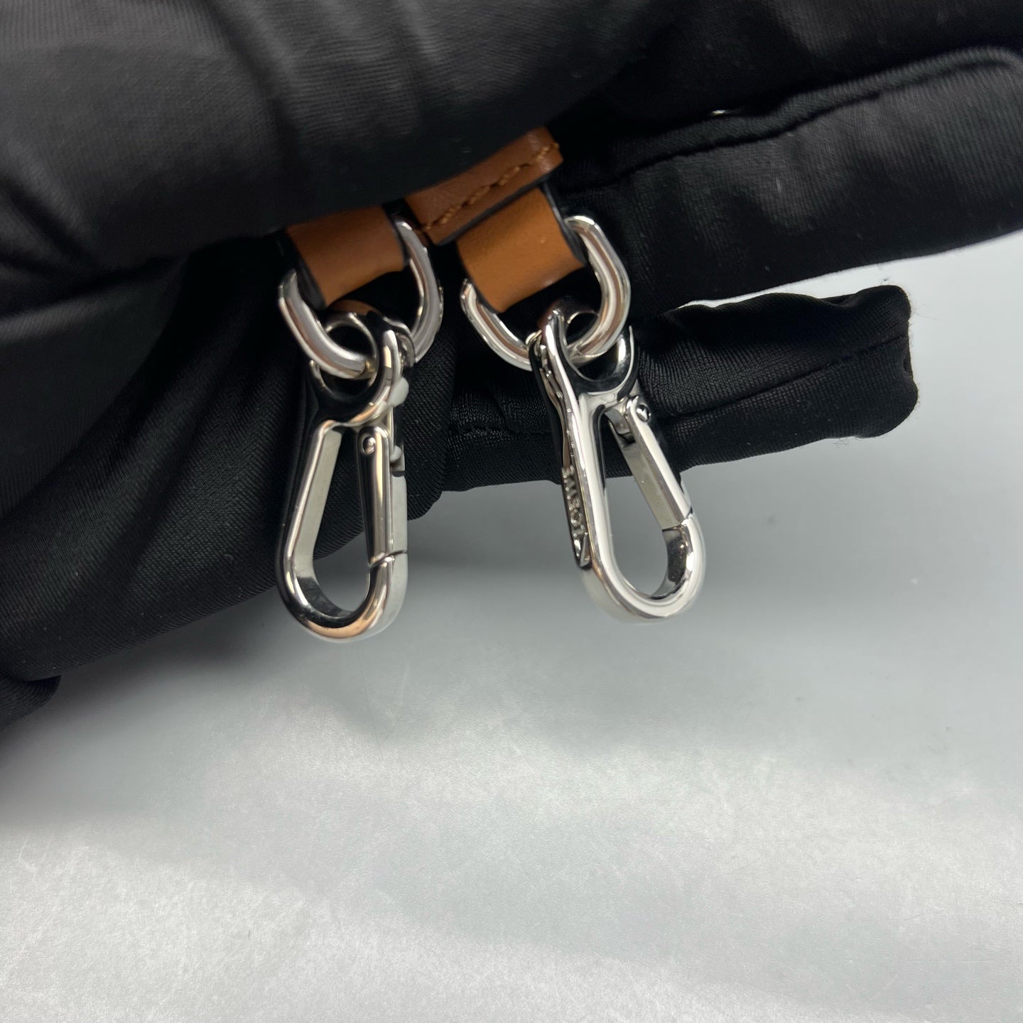 Loewe Brown