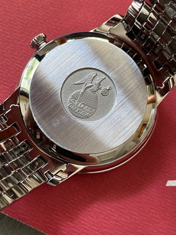 Omega Flying Disc Series Gray Automatic (self-winding) watch 39.5 424.10.40.20.06.001