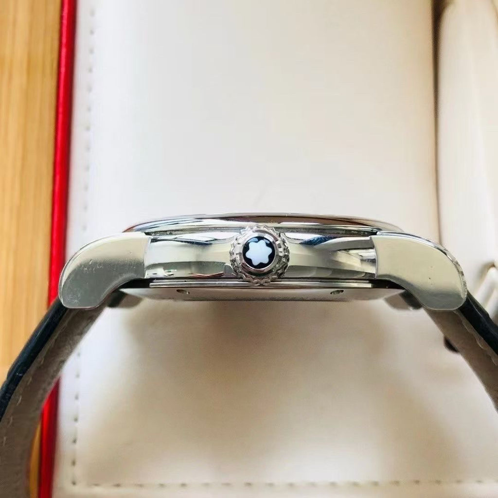 Montblanc 4810 Automatic (self-winding) watch U0105858