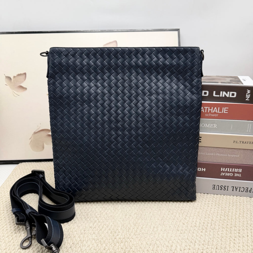 Bottega Veneta Blue Shoulder Bag