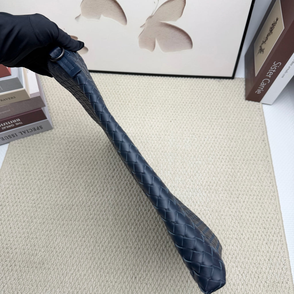 Bottega Veneta Blue Shoulder Bag