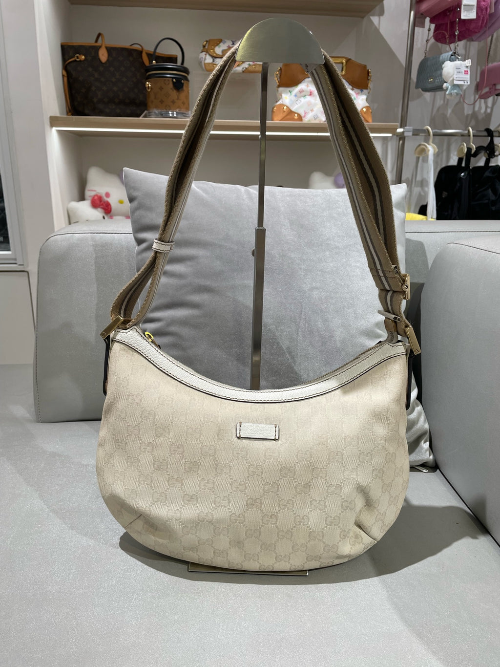 Gucci White Crossbody 181092-F4F5R-9791