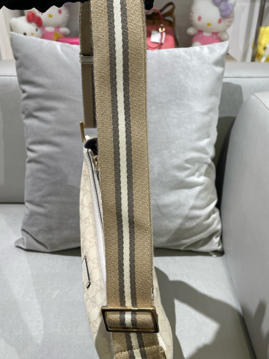 Gucci White Crossbody 181092-F4F5R-9791