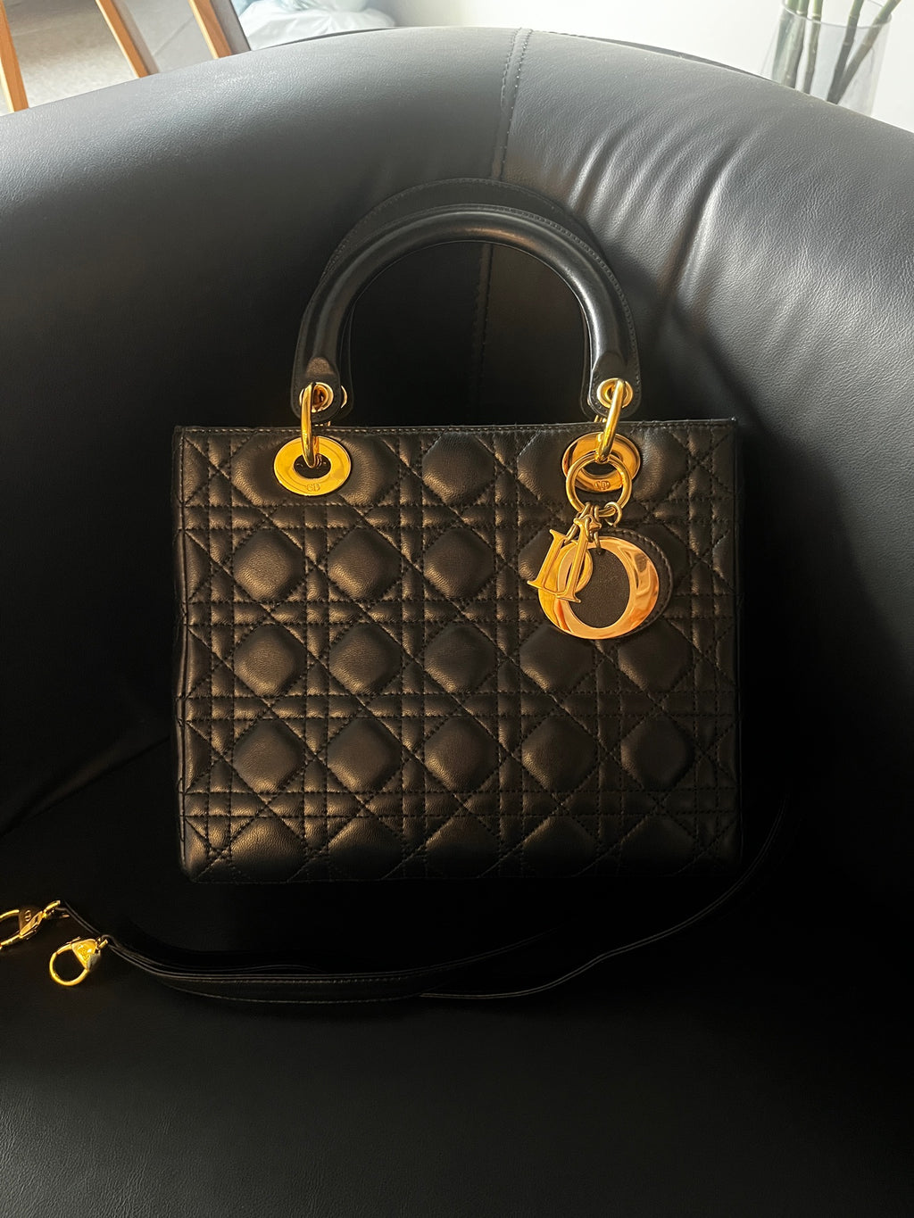 Dior
