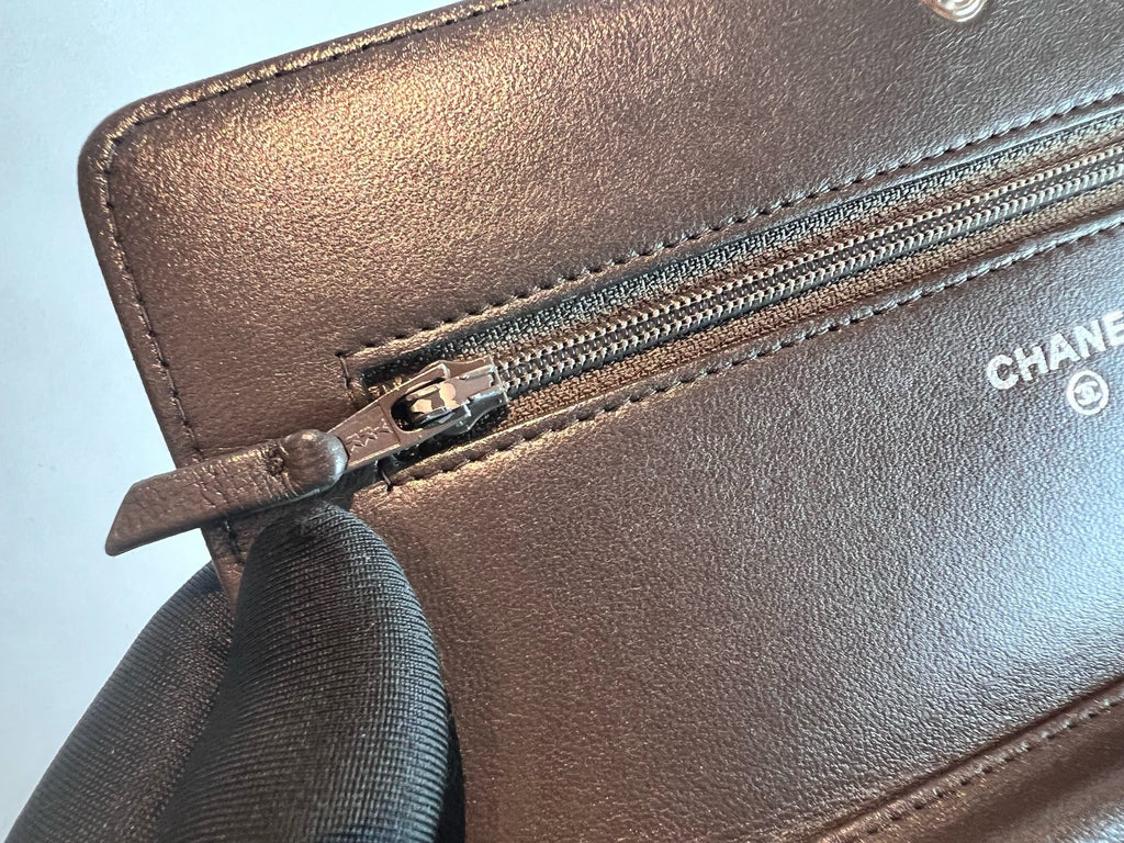 Chanel Boy Chanel chain wallet Gray