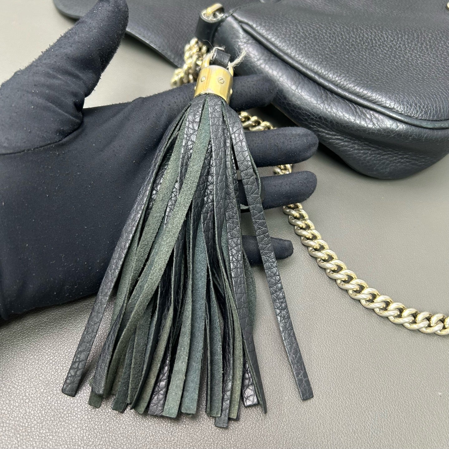 Gucci Metal Black