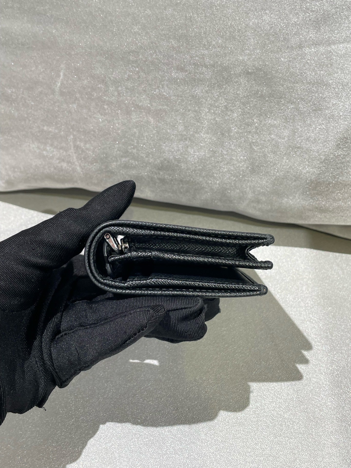 Prada 1MV021-QHH-F0632