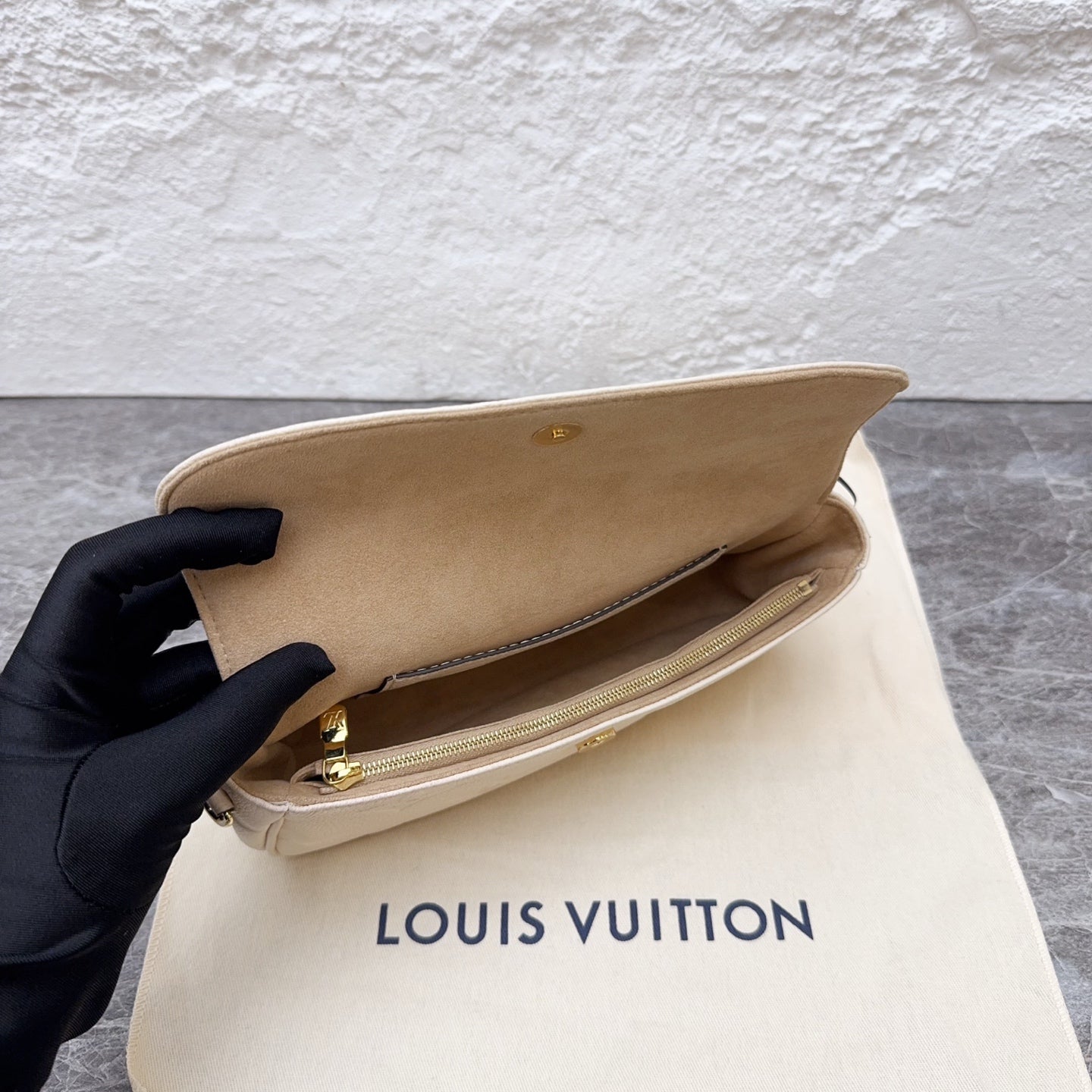 Louis Vuitton White Crossbody