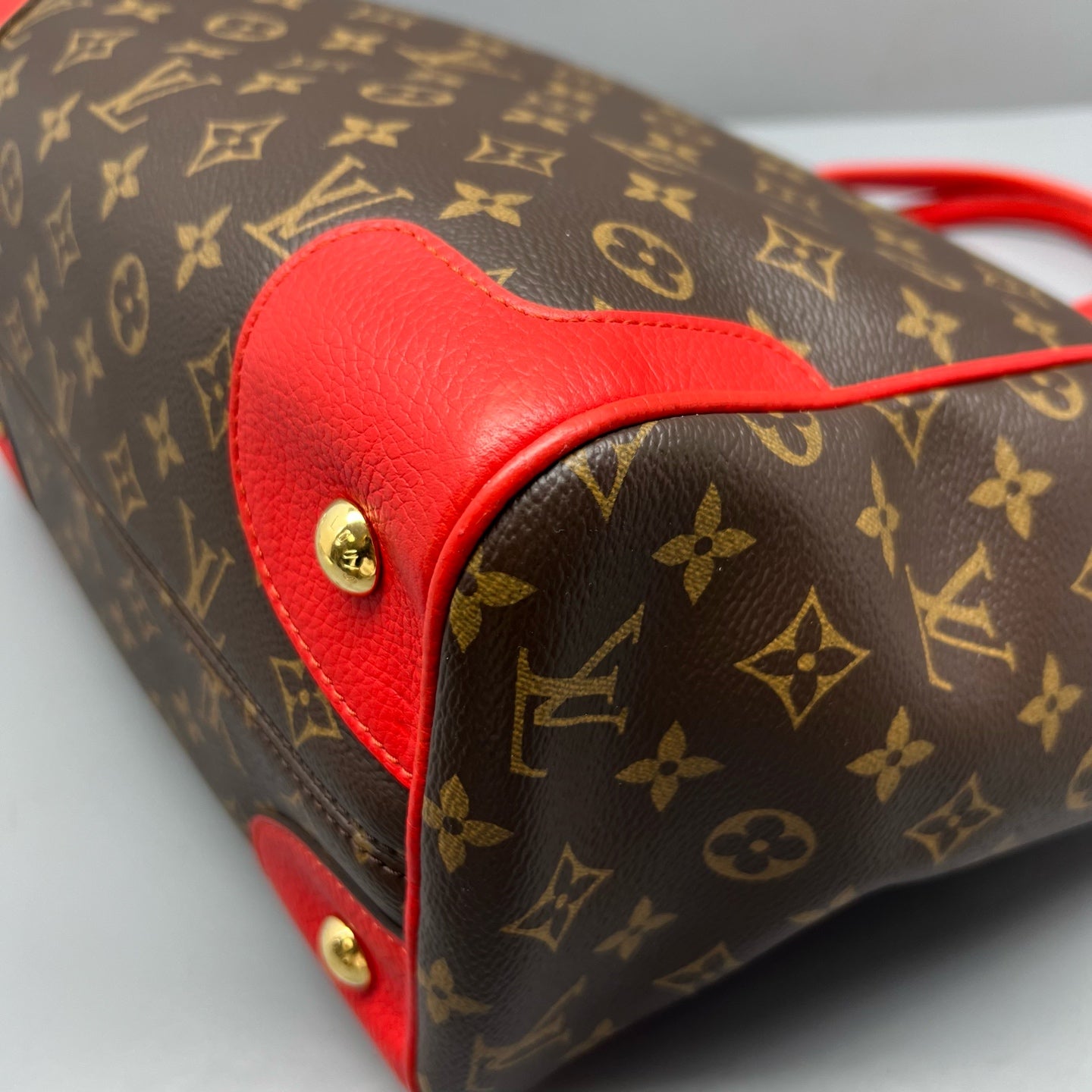 Louis Vuitton Shoulder Bag