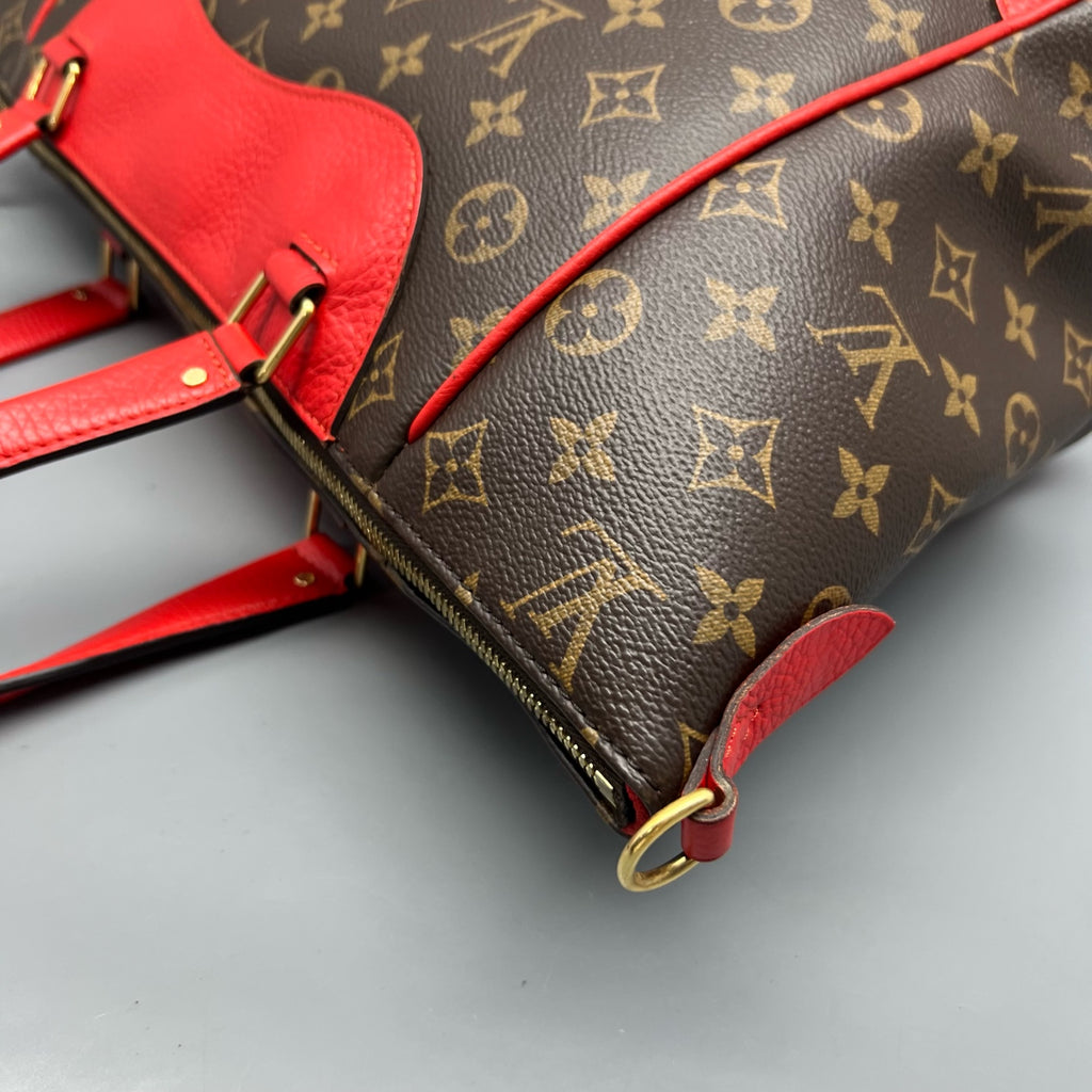 Louis Vuitton Shoulder Bag