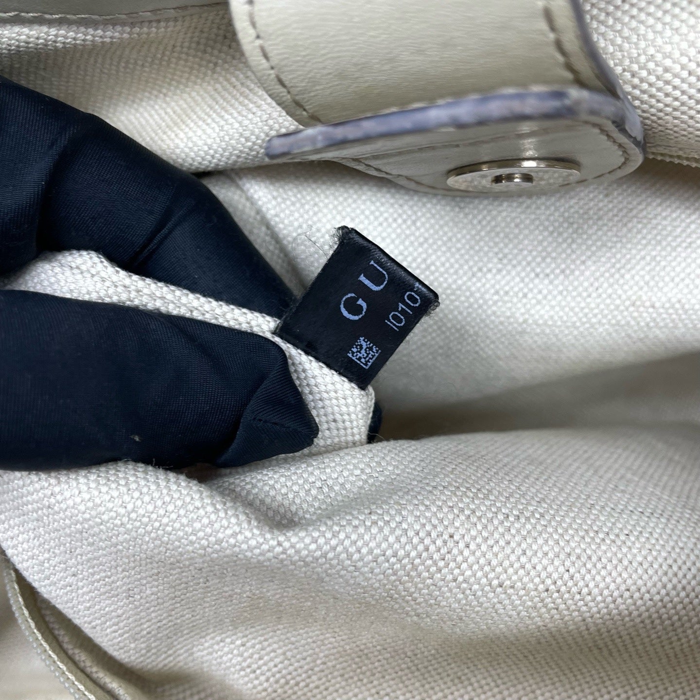 Gucci Canvas Shoulder Bag