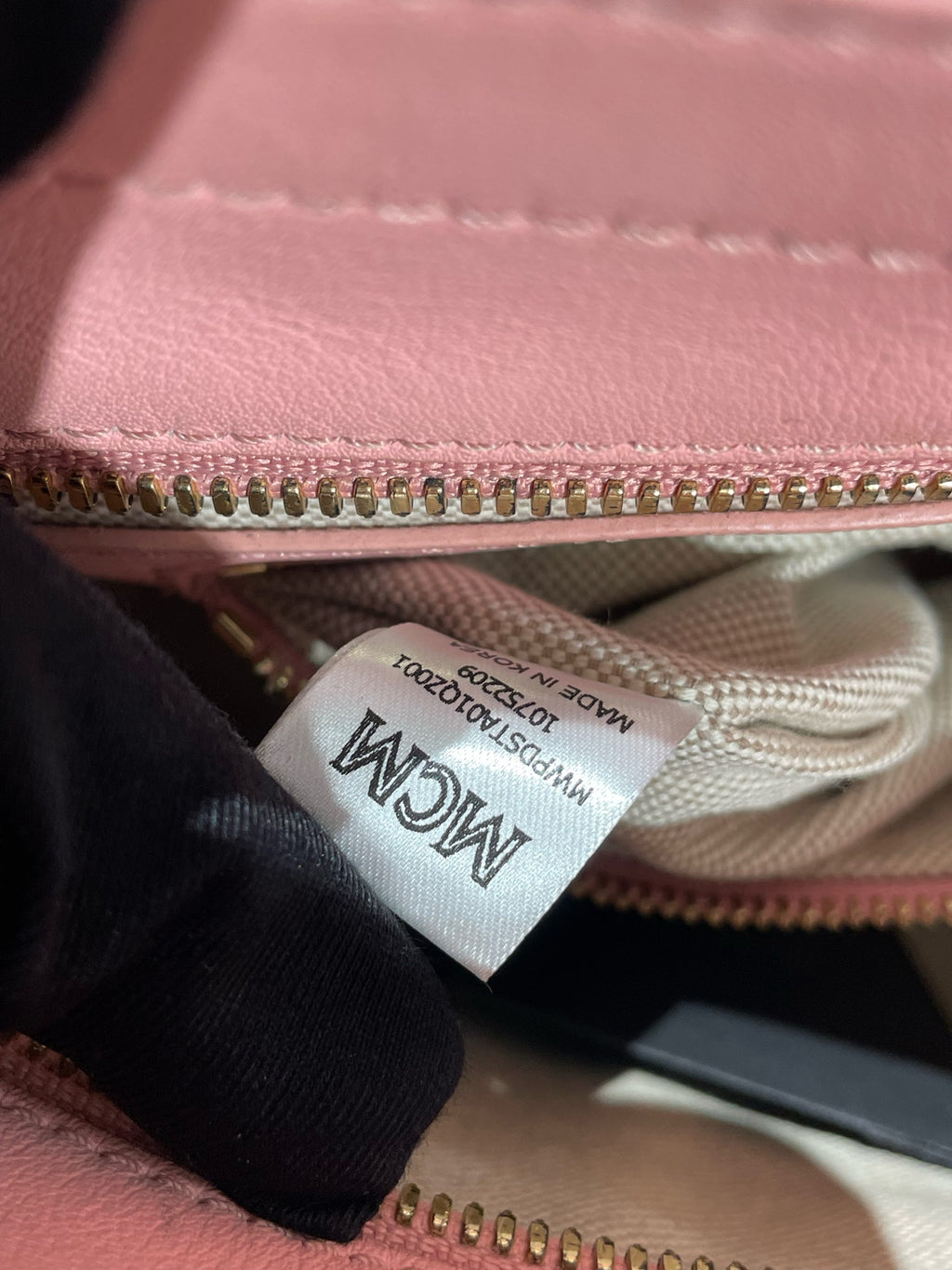 MCM Pink Crossbody MWPDSTA01QZ001