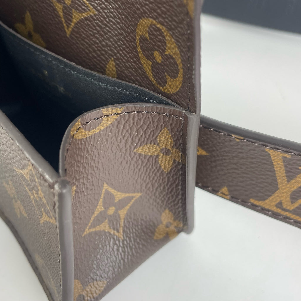 Louis Vuitton Belt Bag & Fanny Pack