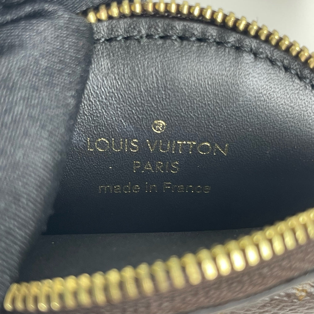 Louis Vuitton Belt Bag & Fanny Pack