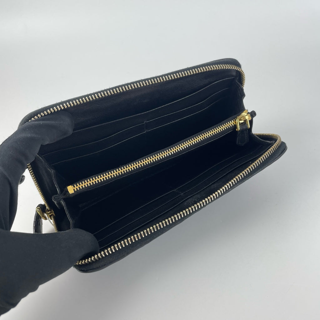 Prada Black