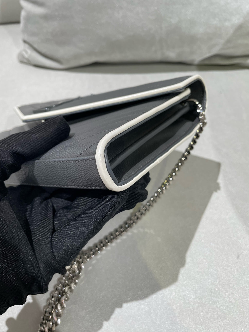 Saint laurent Gray 377828BOWF21292