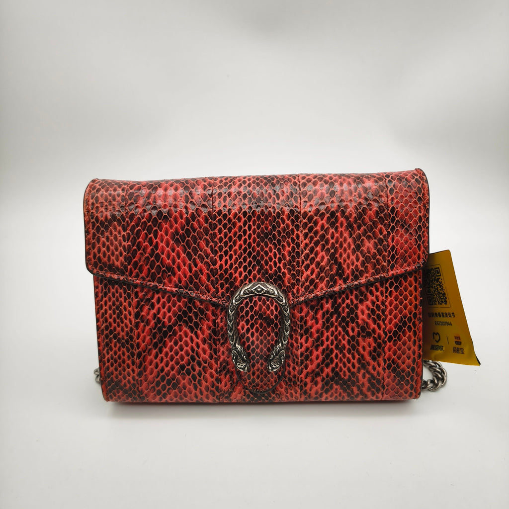Gucci Red Shoulder Bag