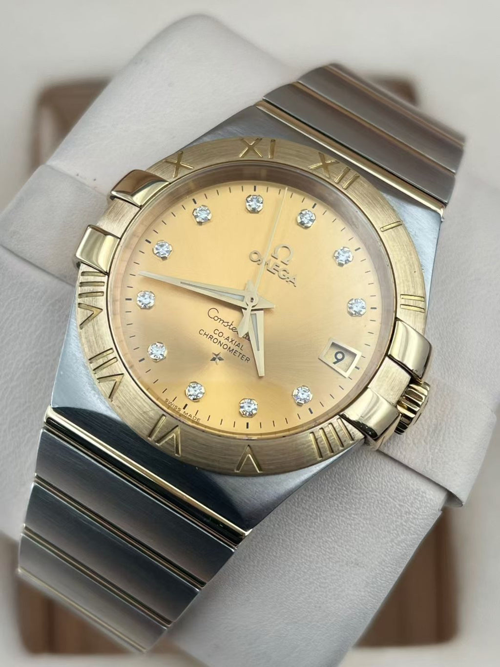 Omega Constellation Series Automatic (self-winding) watch 35 123.20.35.20.58.001