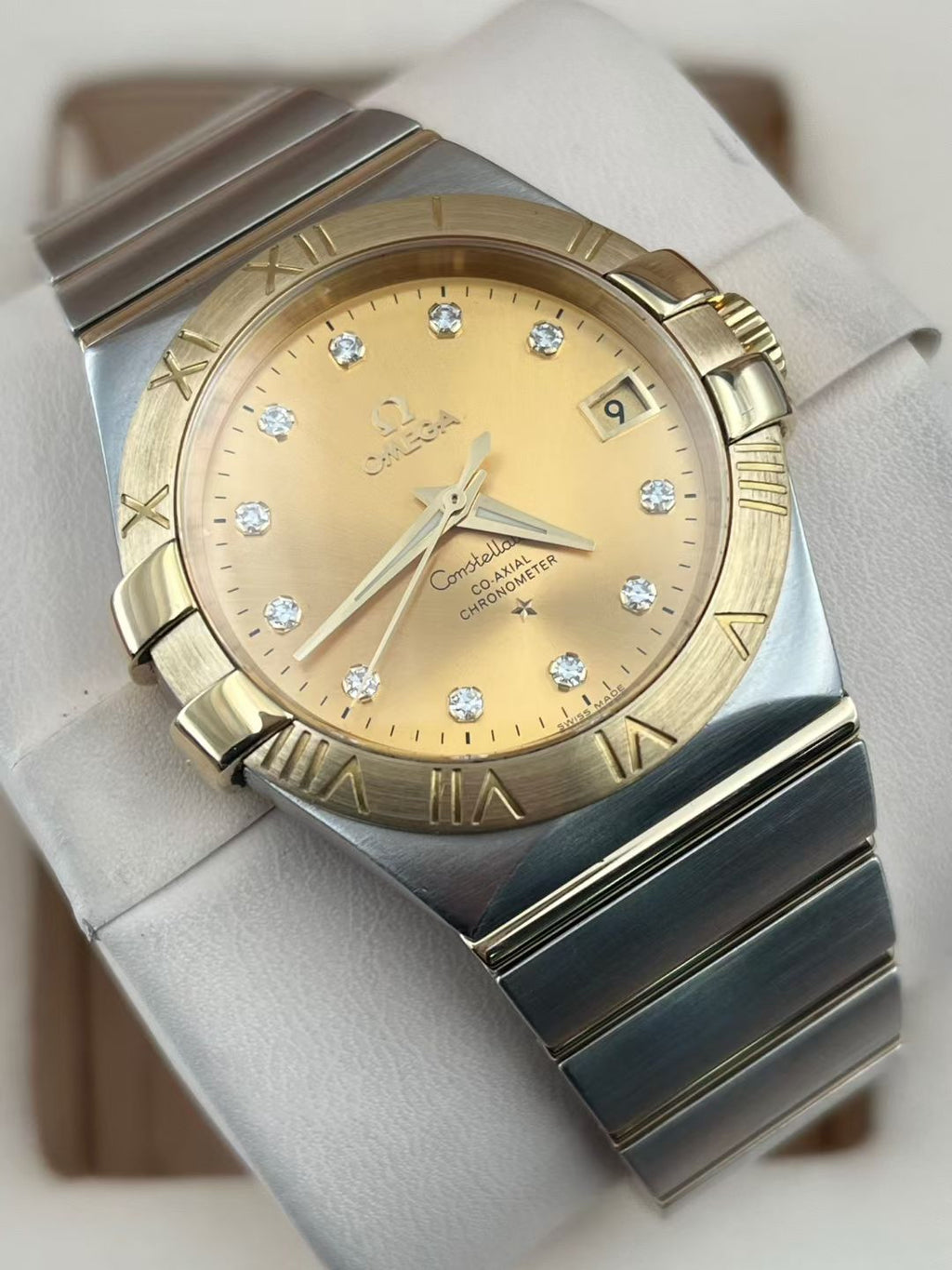 Omega Constellation Series Automatic (self-winding) watch 35 123.20.35.20.58.001