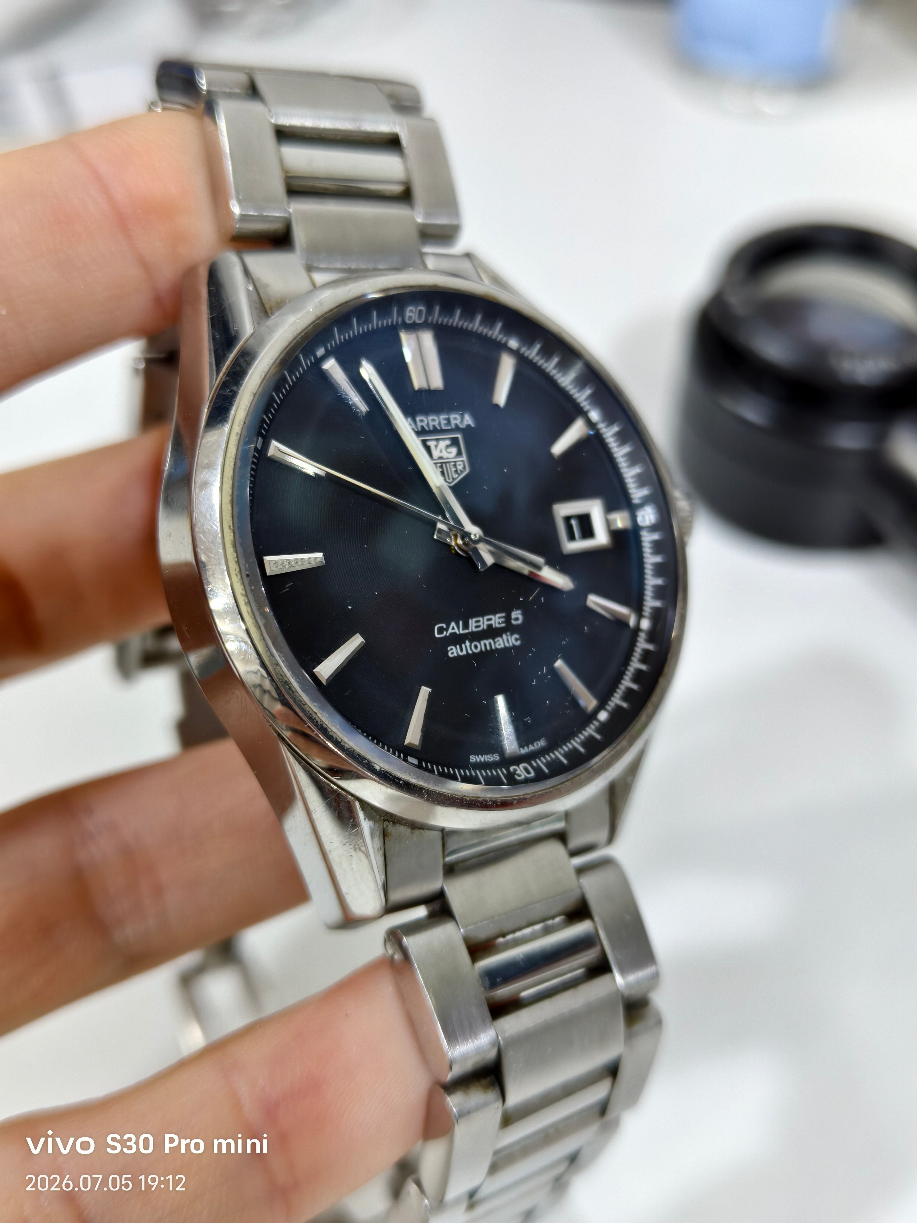 TAG Heuer Carayla Automatic (self-winding) watch 39 millimeters WAR211A.BA0782