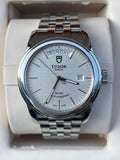 Tudor Junjue Sunday Calendar Model Silver Automatic (self-winding) watch 39 millimeters m56000-0003