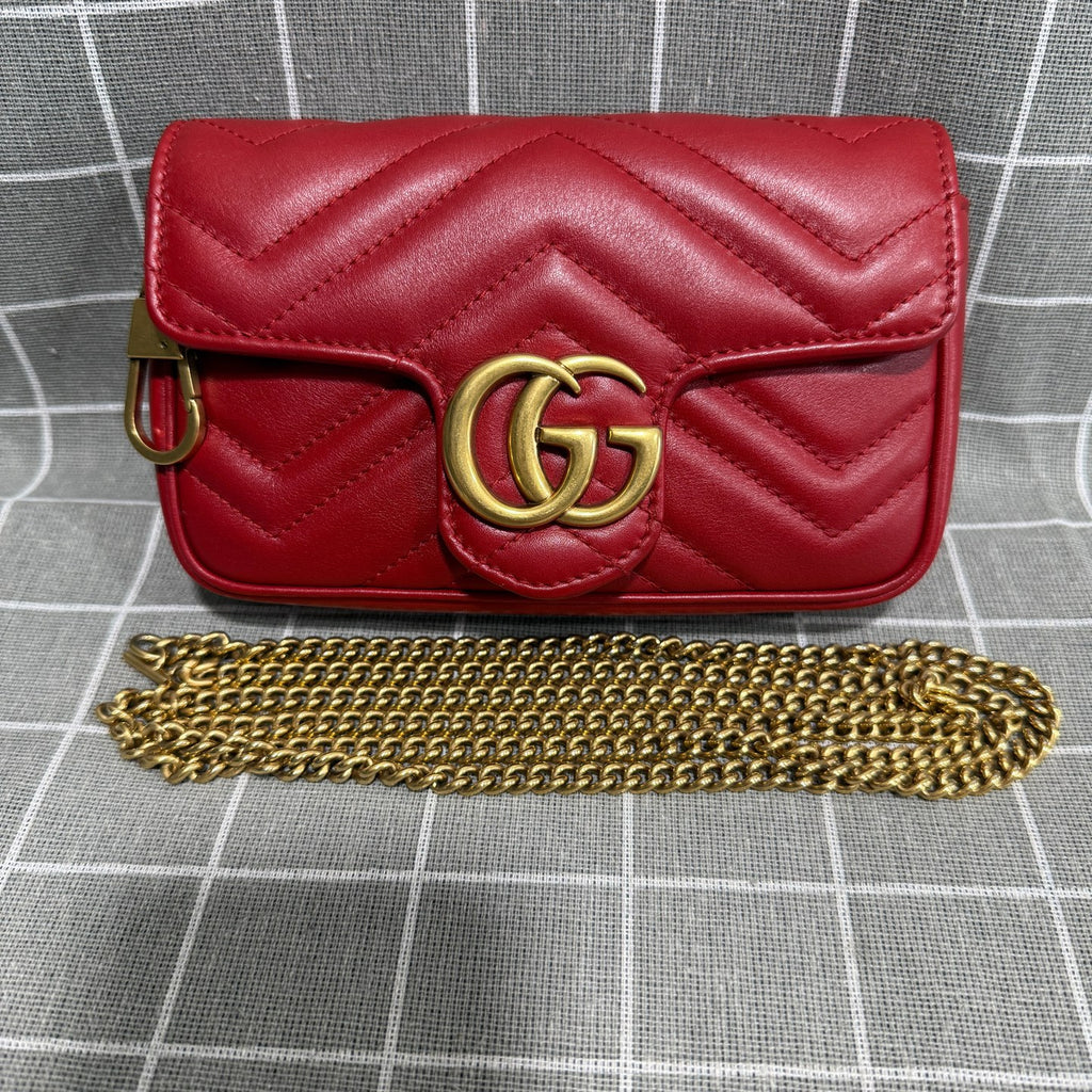 Gucci GG Marmont Collection Red 476433 DTDHT 6832