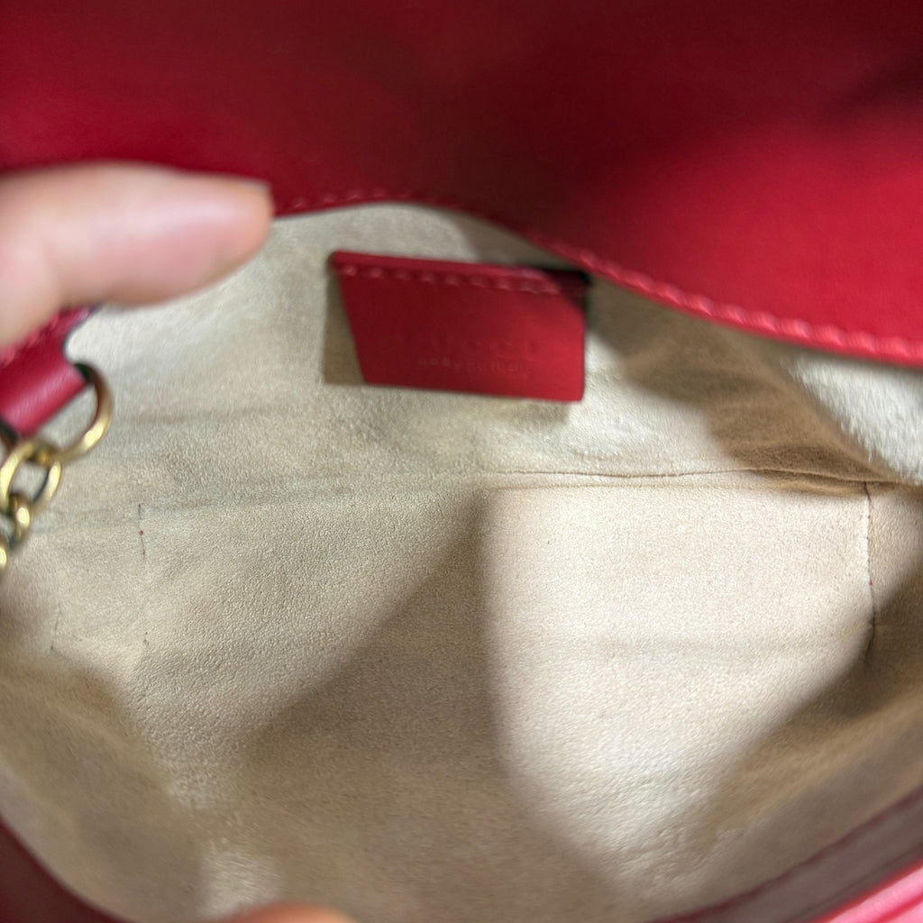 Gucci GG Marmont Collection Red 476433 DTDHT 6832